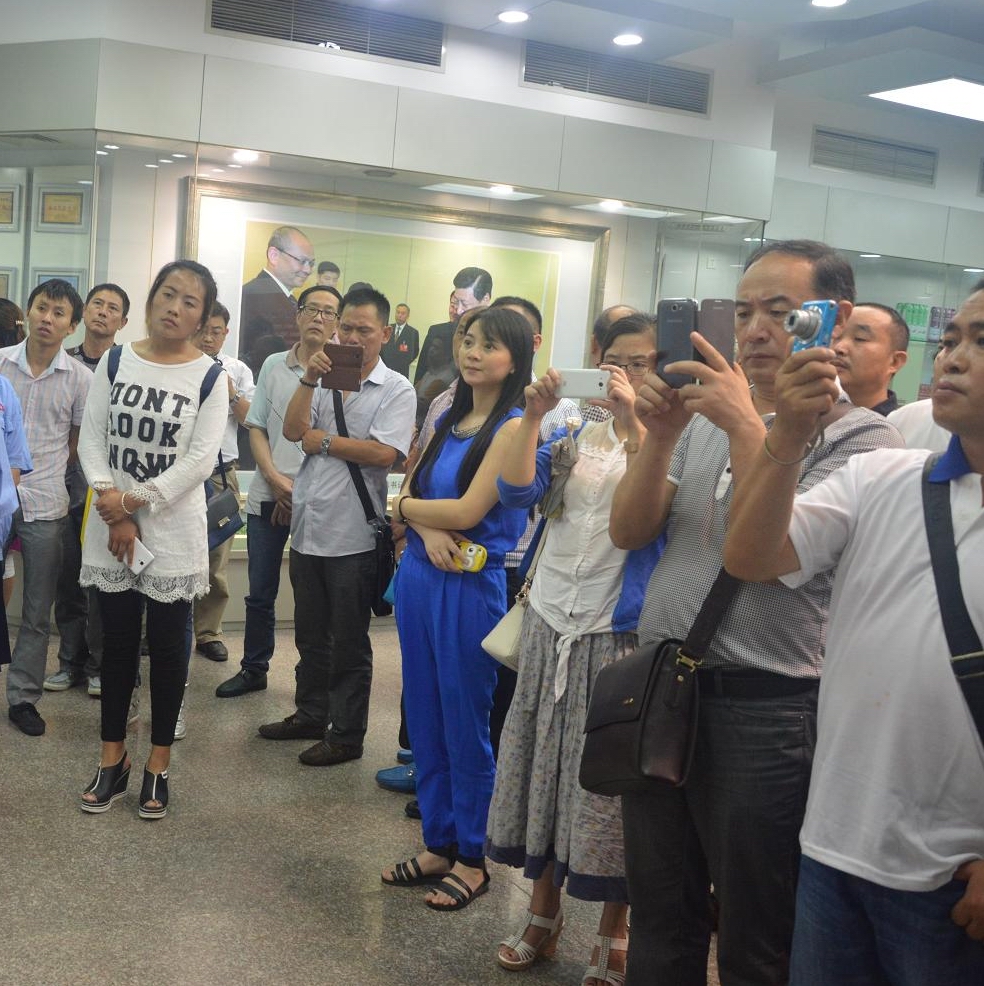 彭州市委组织部组织企业党建代表到成都米兰MILAN(中国)集团考察党建工作