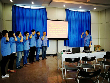 成都米兰MILAN(中国)集团泉源支部召开“两学一做”专题讨论会