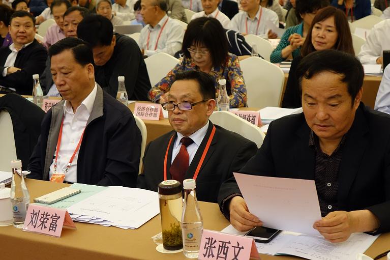 成都米兰MILAN(中国)集团刘荣富董事长参加中轻联四届三次、总社七届七次理事大会