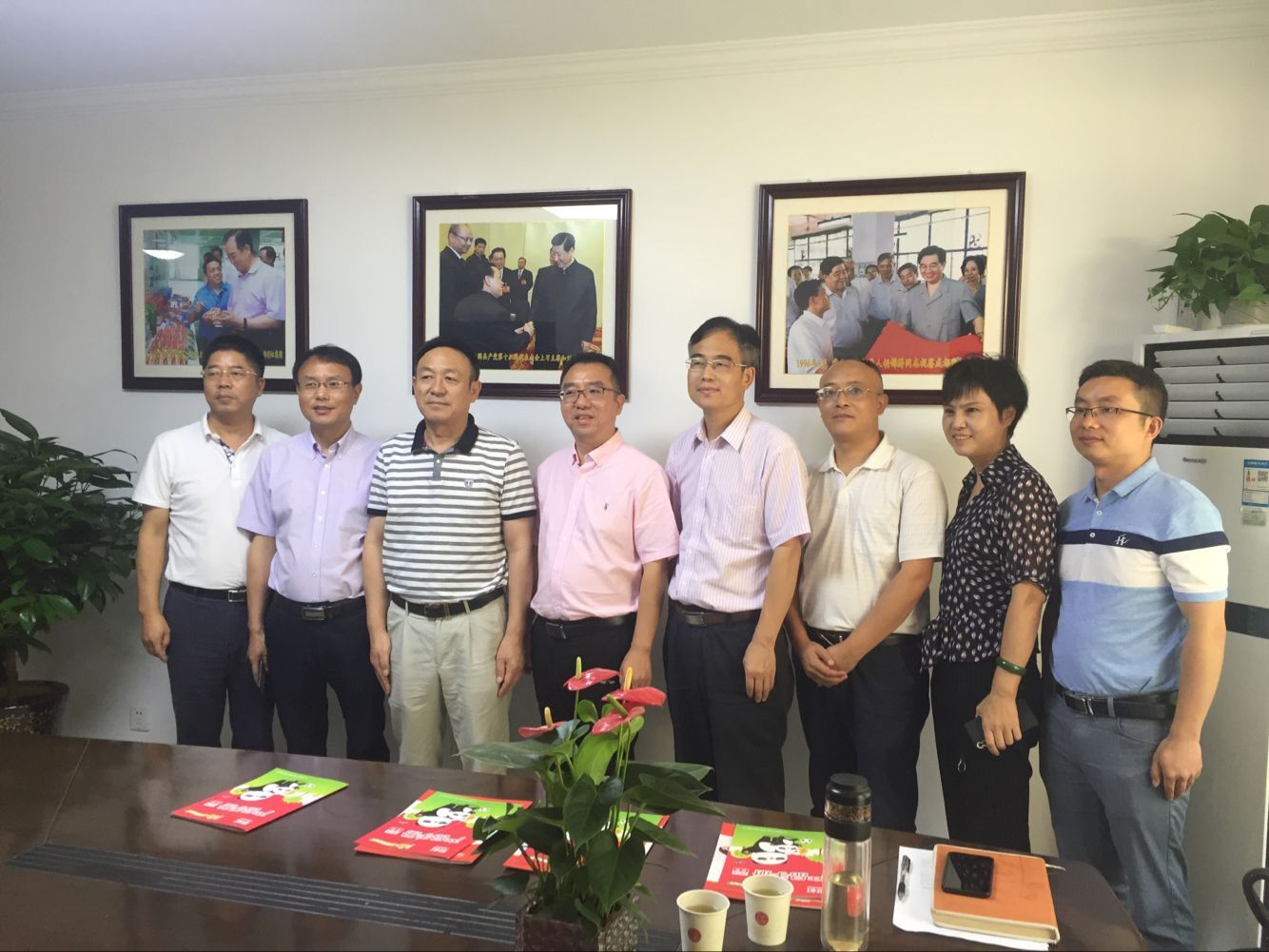 成都米兰MILAN(中国)集团营销中心西北办事处接待黄冈市政府代表团