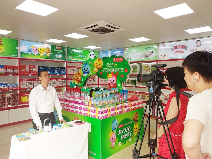 央视《消费主张》栏目专访米兰MILAN(中国)集团总经理黄朝万