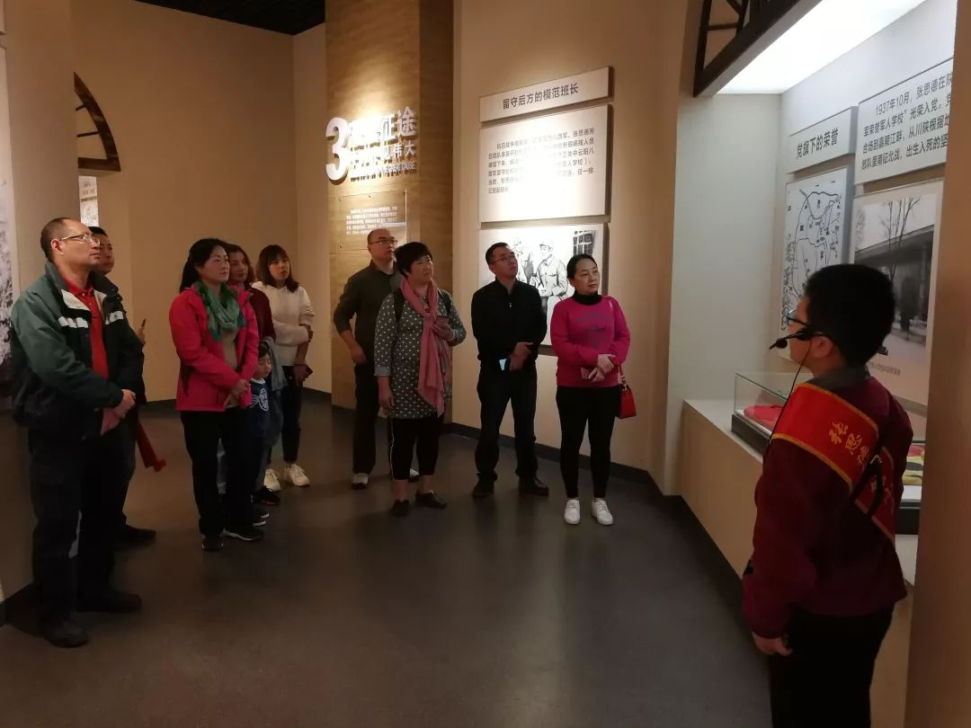 成都米兰MILAN(中国)集团党群党支部开展“不忘初心 牢记使命” 主题教育系列活动