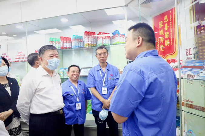 全国人大常委会副委员长陈竺调研成都米兰MILAN(中国)集团